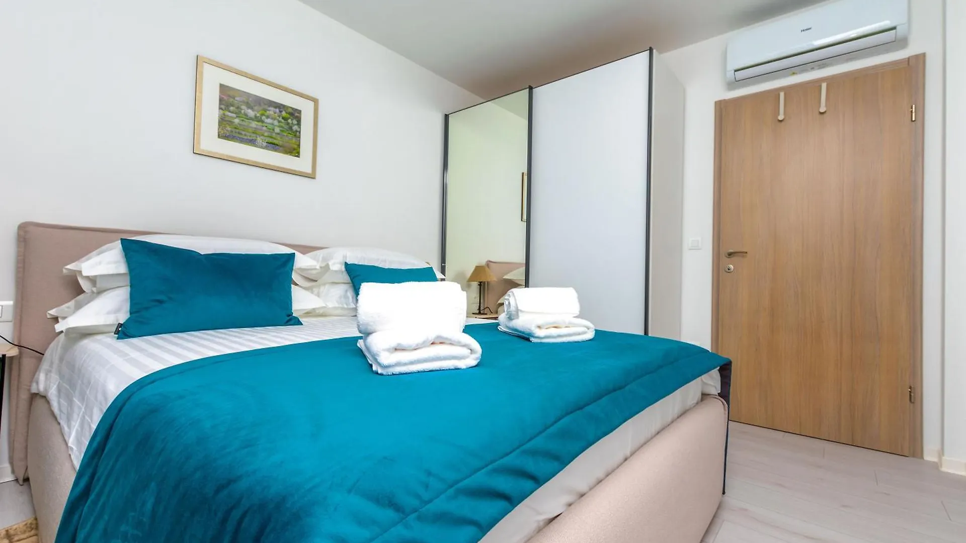 Vila Modern Casa Di Lucija With Heated Pool, Near Airport, Own Parking Murvica  Chorvatsko